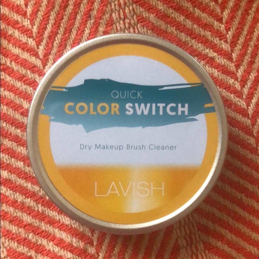 Lavish Color Switch